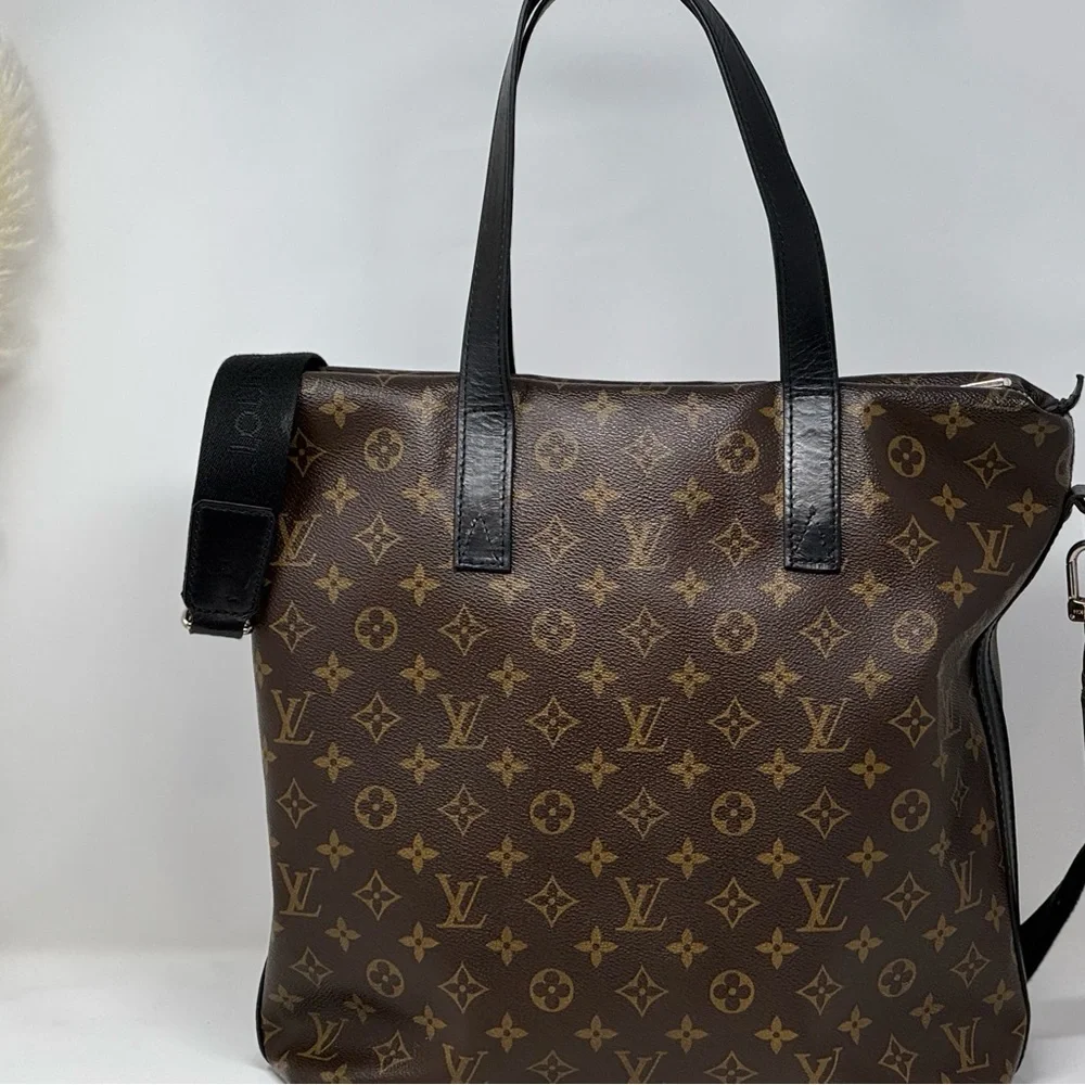 💯Authentic LOUIS VUUTTON Monogram Macassar Canvas Davis Tote Bag